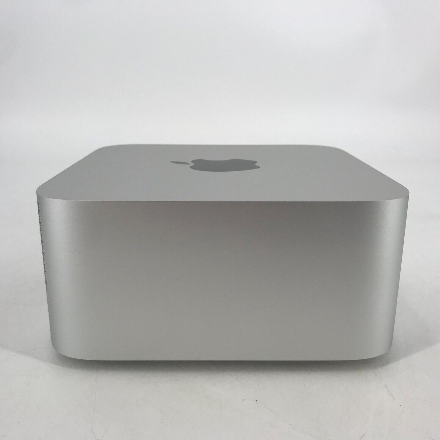 Mac Studio 2025 M3 Ultra 28-Core CPU 60-Core GPU 96GB 1TB - Excellent