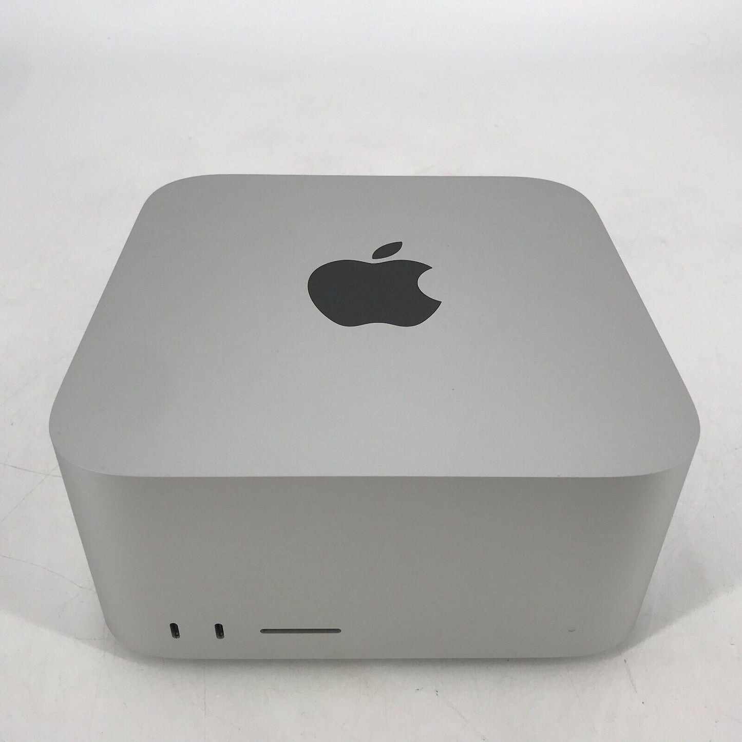 Mac Studio Silver 2023 3.49 GHz M2 Ultra 24-Core CPU 76-Core GPU 192GB 4TB